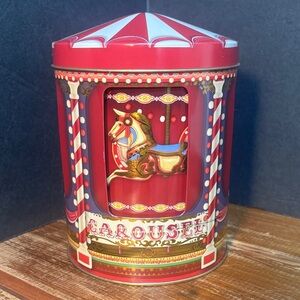 Carousel Themed Music Box  Treat or Trinket  Gift/Party Tin! EUC